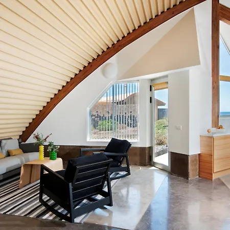 Casas Bioclimaticas Iter Villa El Medano (Tenerife)